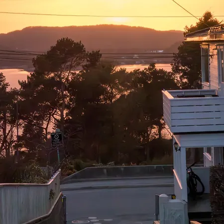 Апартаменты Golden Fjord-view *