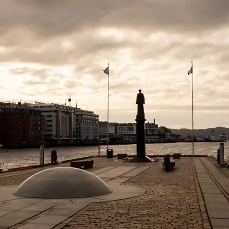 Апартаменты Golden Fjord-view *