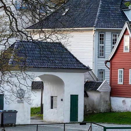 Golden Fjord-view Берген